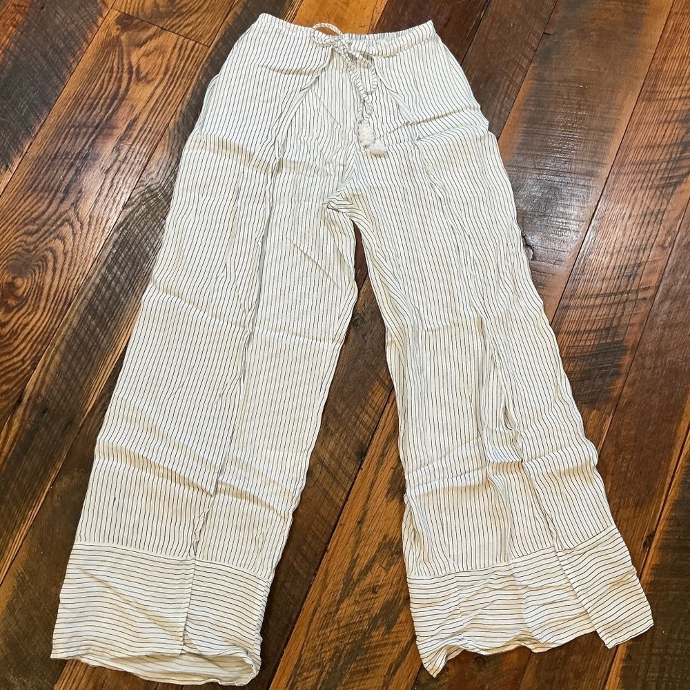 Faithfull The Brand White Striped Wide Leg Pants Women’s Size 6 Boho Linen Blend